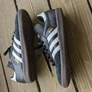 Adidas samba classic platform sneakers sz 8.5